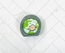 Load image into Gallery viewer, Moon/Earth